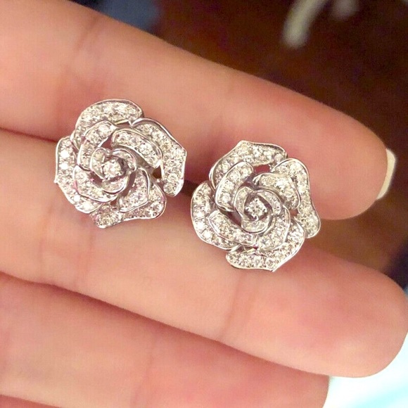 New Beautiful 925 Silver Sim. Diamond Rose Studs - Picture 1 of 3
